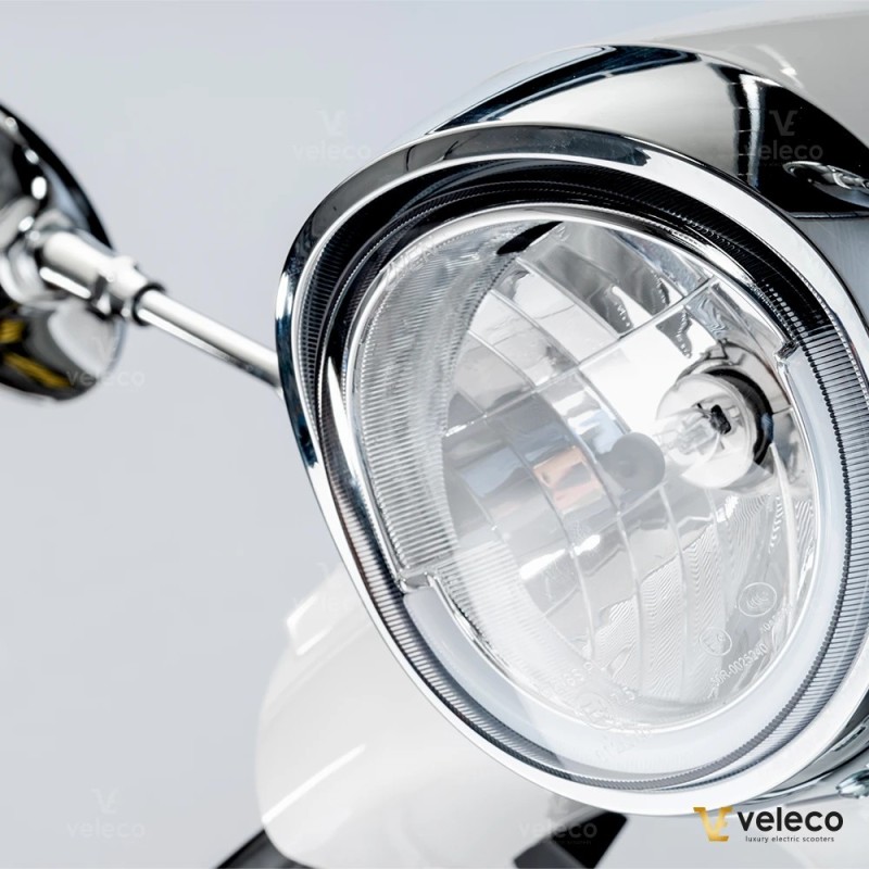 Veleco CRISTAL : scooter de mobilité 3 roues avec éclairage LED complet