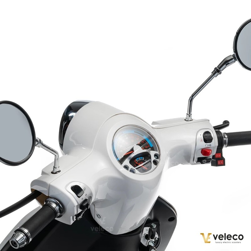 Veleco CRISTAL : scooter de mobilité 3 roues avec éclairage LED complet