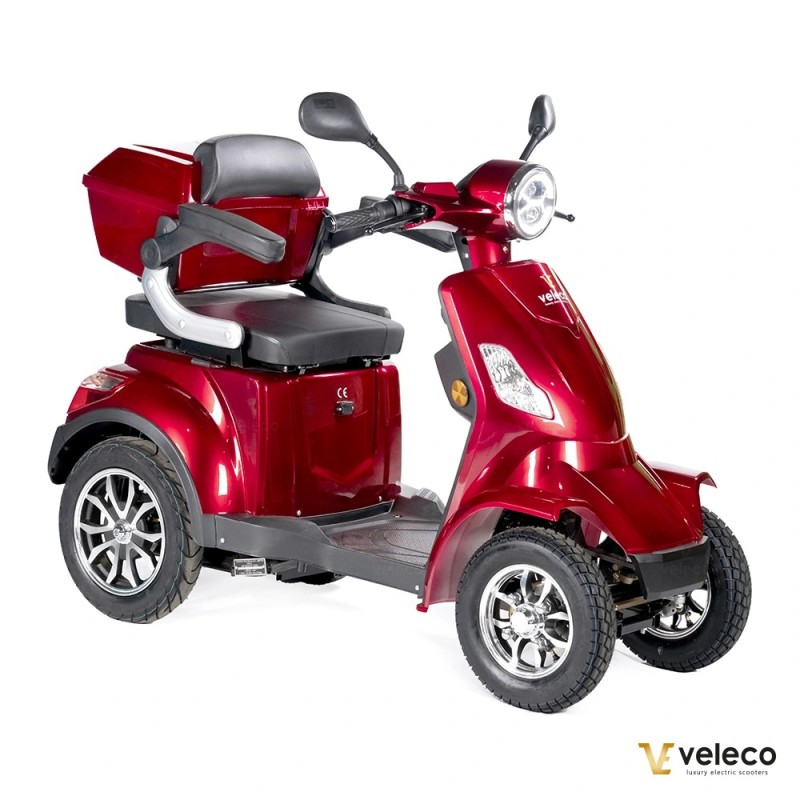Veleco FASTER : scooter de mobilité à 4 roues, design ace