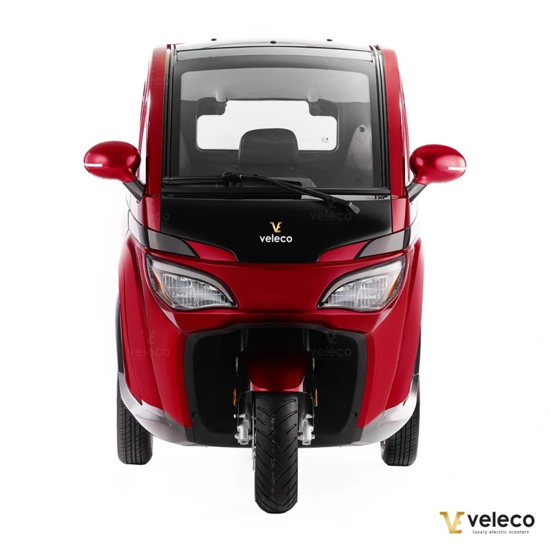 Veleco ADVENA : cyclomoteur électrique fermé 2 places type voiture