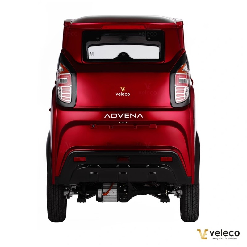 Veleco ADVENA : cyclomoteur électrique fermé 2 places type voiture