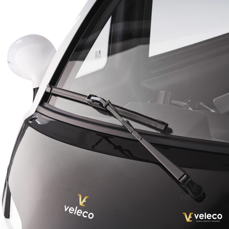 Veleco ADVENA : cyclomoteur électrique fermé 2 places type voiture