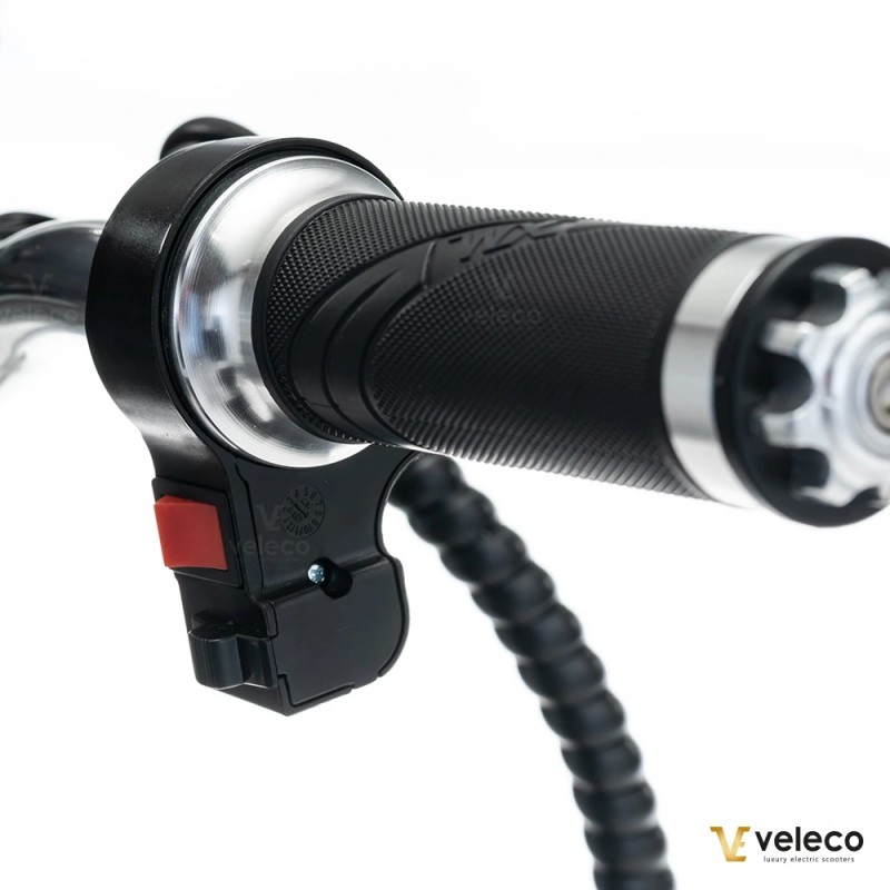 Veleco ZT16 : scooter de mobilité compact 3 roues