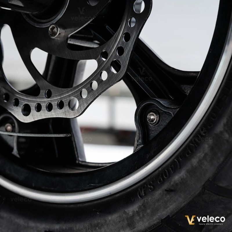 Veleco ZT16 : scooter de mobilité compact 3 roues